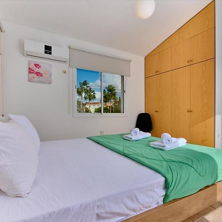 Villa Shiva By Ezoria Villas Kólpos tón Korallíon Eksteriør bilde