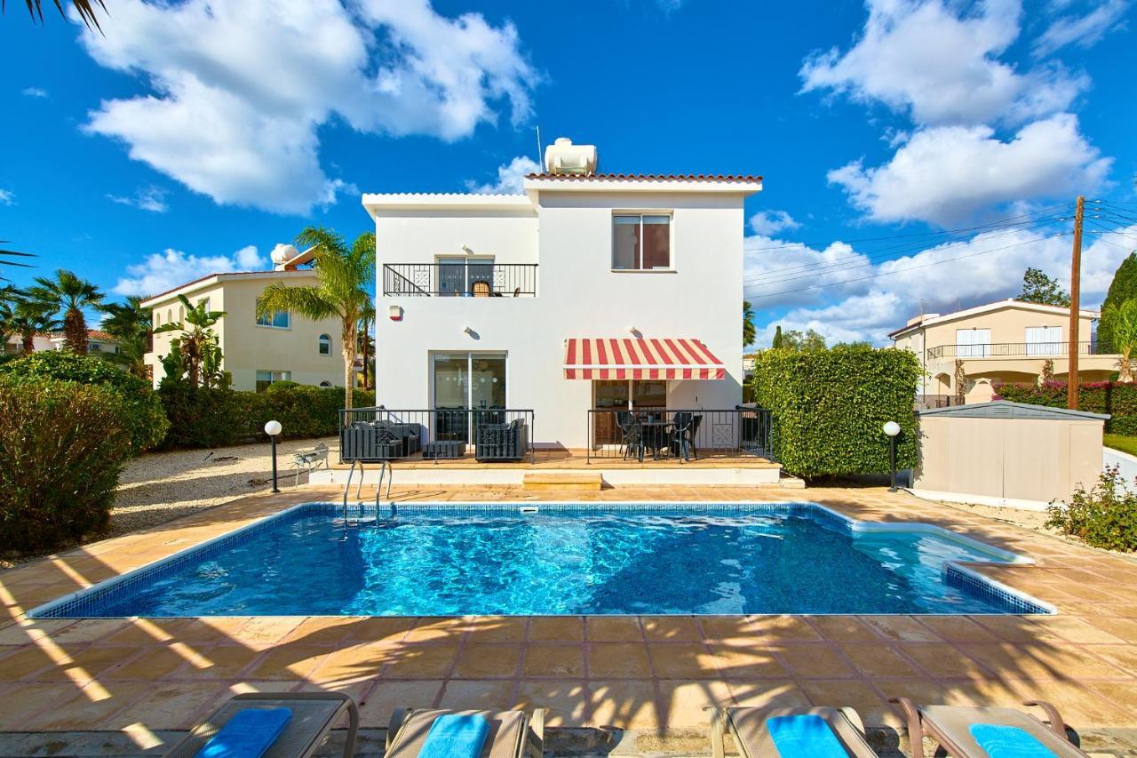 Villa Shiva By Ezoria Villas Kólpos tón Korallíon Eksteriør bilde