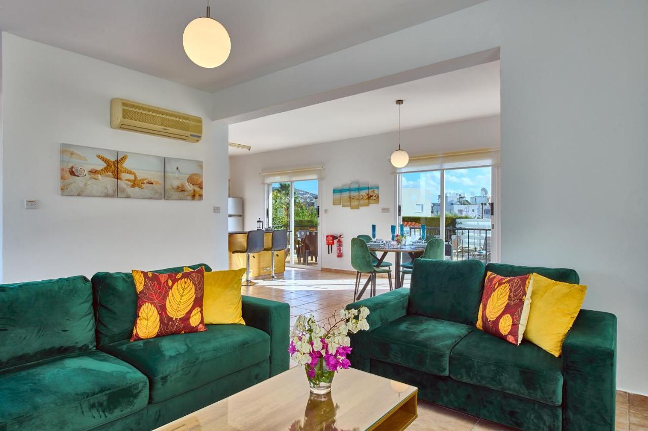 Villa Shiva By Ezoria Villas Kólpos tón Korallíon Eksteriør bilde