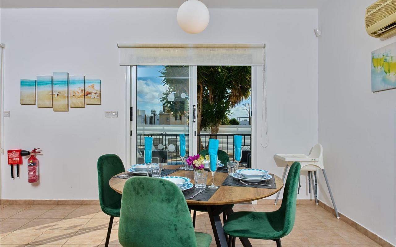 Villa Shiva By Ezoria Villas Kólpos tón Korallíon Eksteriør bilde