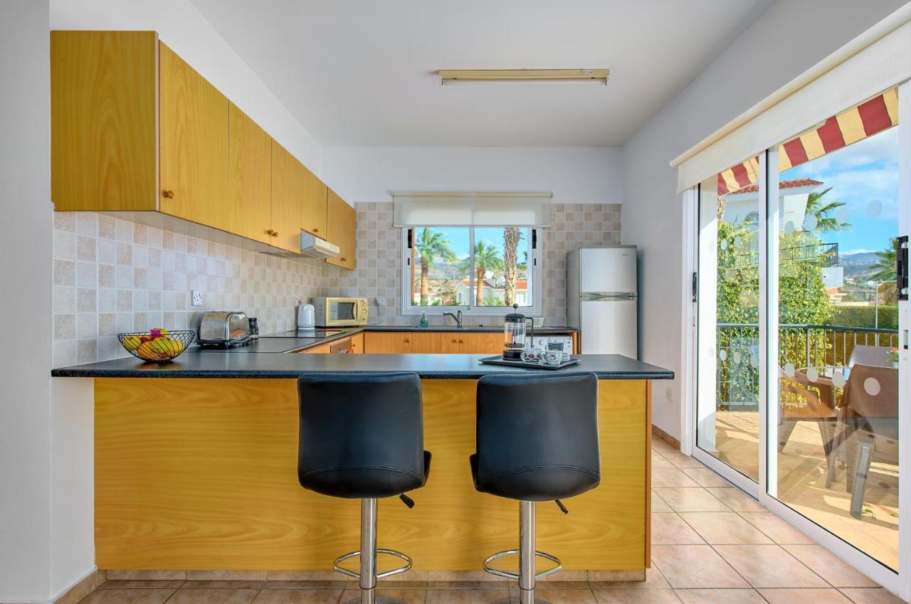 Villa Shiva By Ezoria Villas Kólpos tón Korallíon Eksteriør bilde
