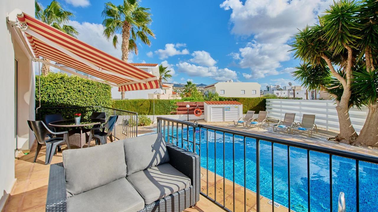 Villa Shiva By Ezoria Villas Kólpos tón Korallíon Eksteriør bilde