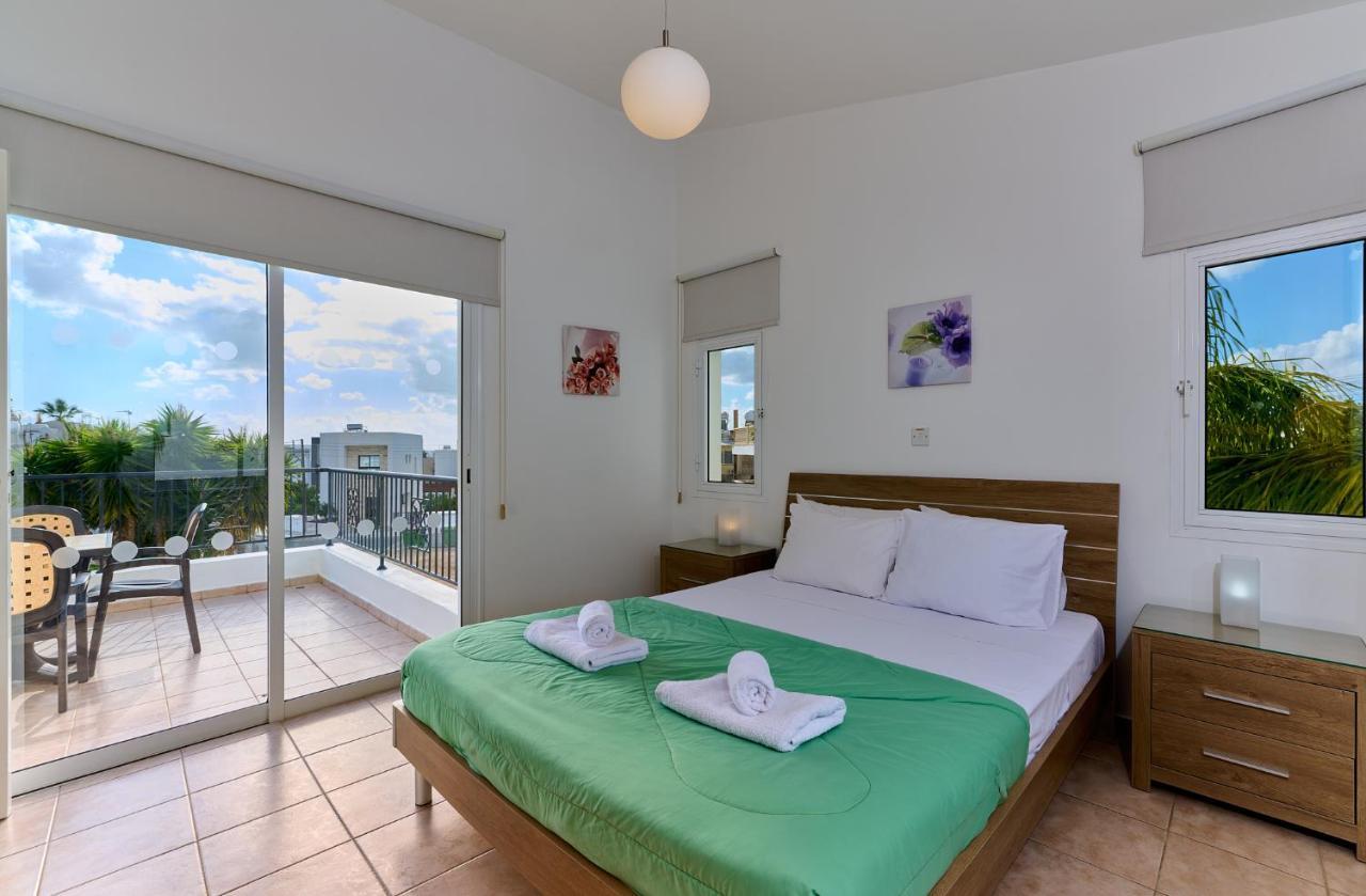 Villa Shiva By Ezoria Villas Kólpos tón Korallíon Eksteriør bilde