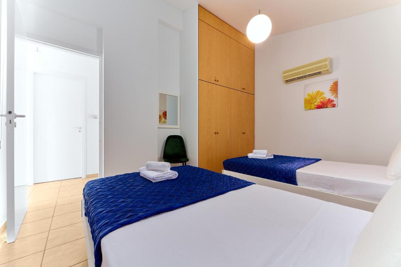 Villa Shiva By Ezoria Villas Kólpos tón Korallíon Eksteriør bilde