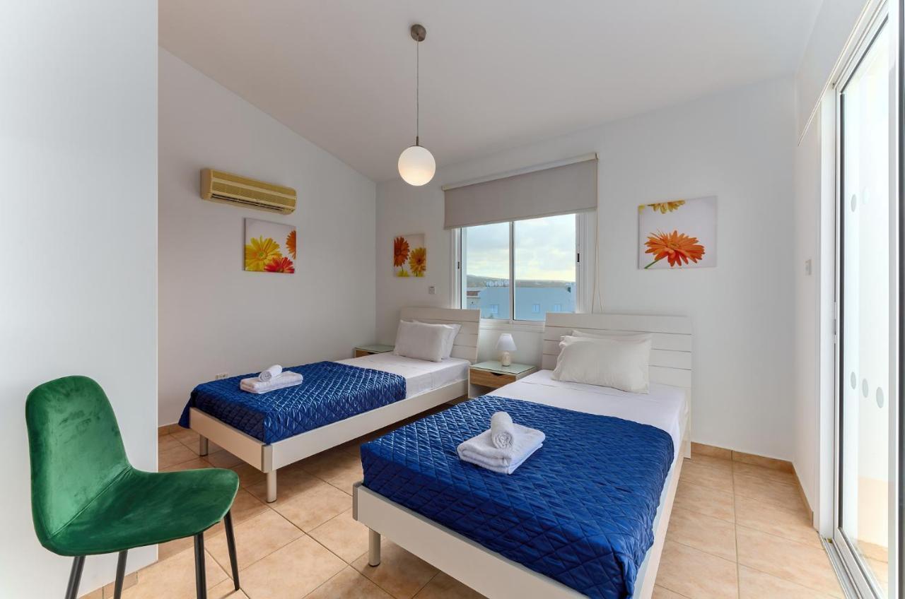 Villa Shiva By Ezoria Villas Kólpos tón Korallíon Eksteriør bilde