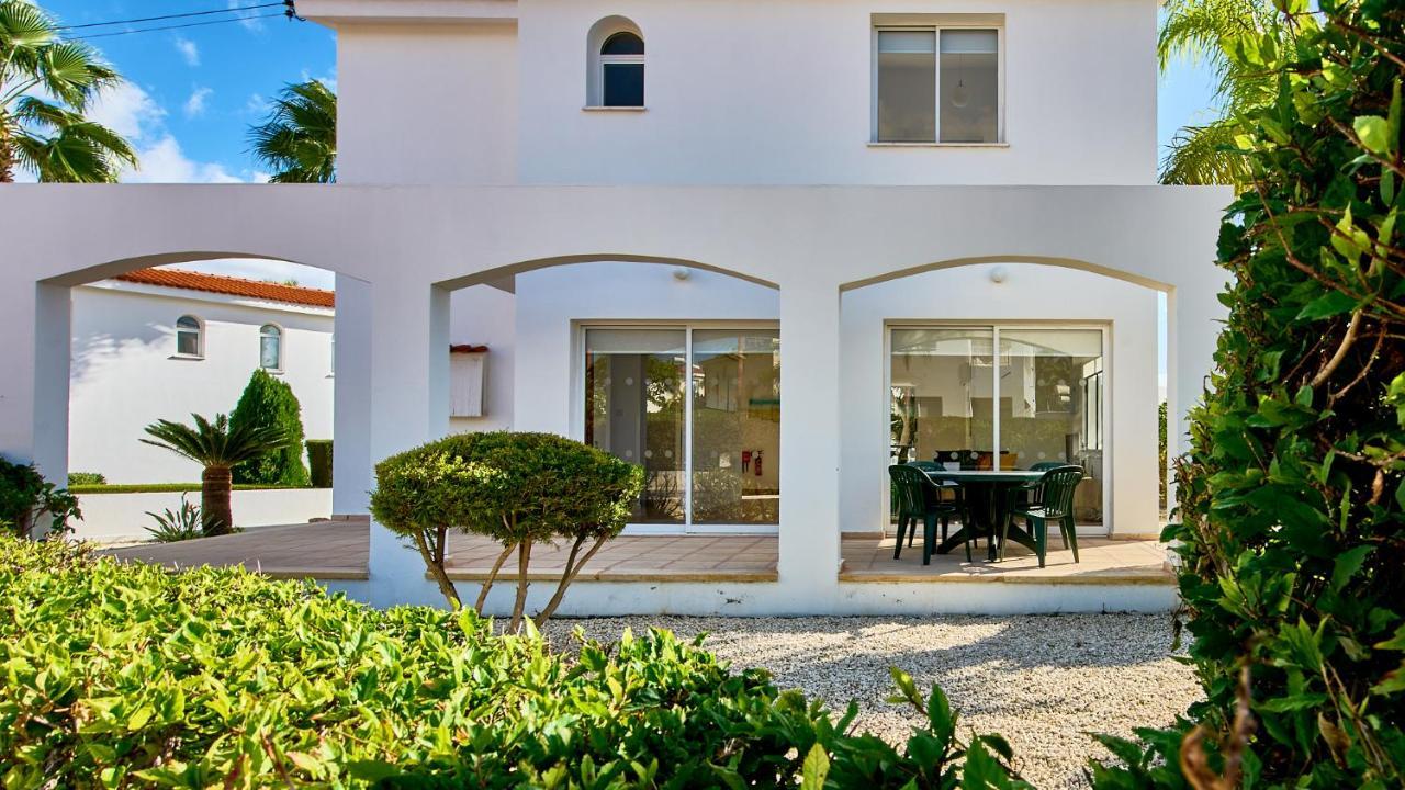 Villa Shiva By Ezoria Villas Kólpos tón Korallíon Eksteriør bilde